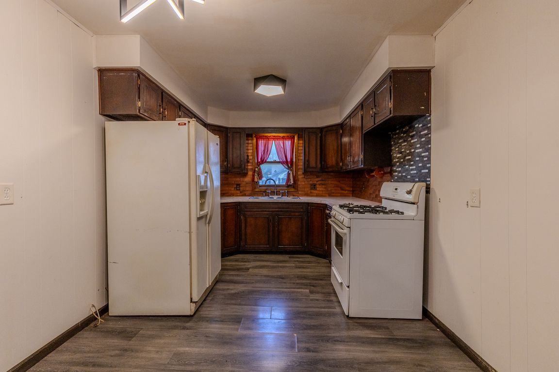 next background image