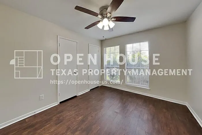 2631 Sherwood Hollow Ln — Photo 14