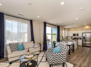 443 Stratus Ln UNIT 2, Simi Valley, CA 93065