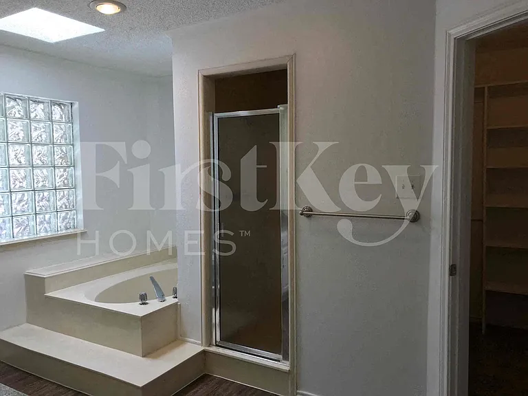 5302 Deep Canyon Dr — Photo 26