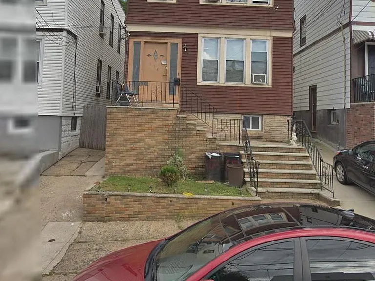 654 Liberty Ave #2 — Photo 1
