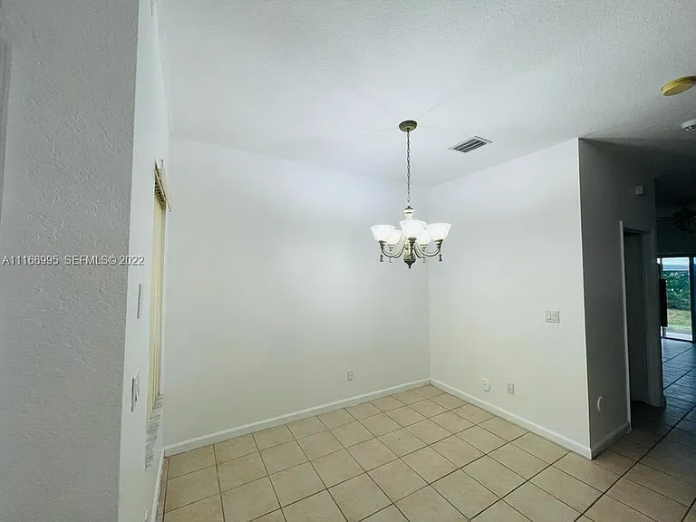 903 N Santa Catalina Cir — Photo 6