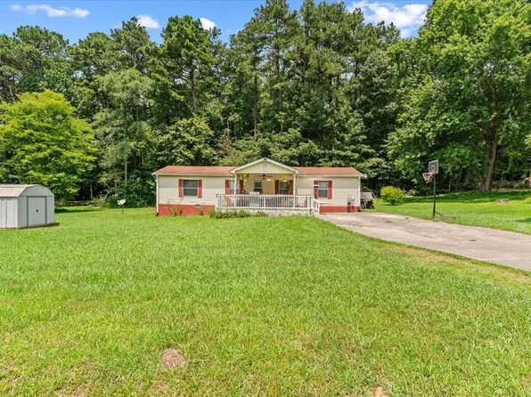 628 Liberty Dr, Dalton, GA 30721
