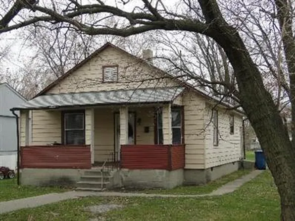 720 Park Pl, Kankakee, IL 60901