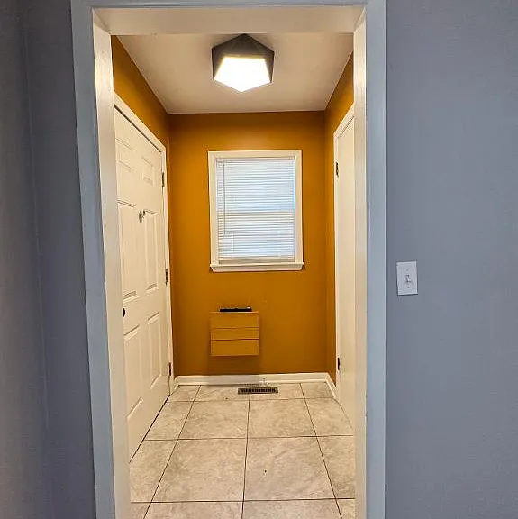 3505 E Mount Vernon Rd — Photo 3