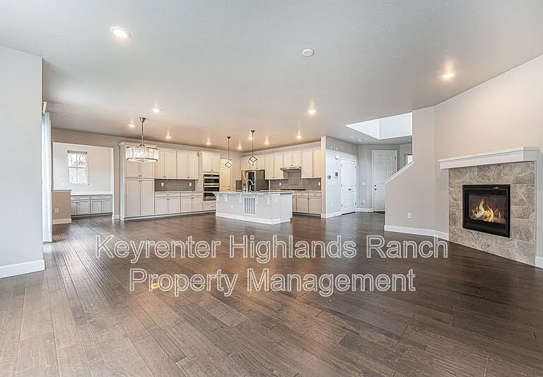 8504 Garden City Ave — Photo 2