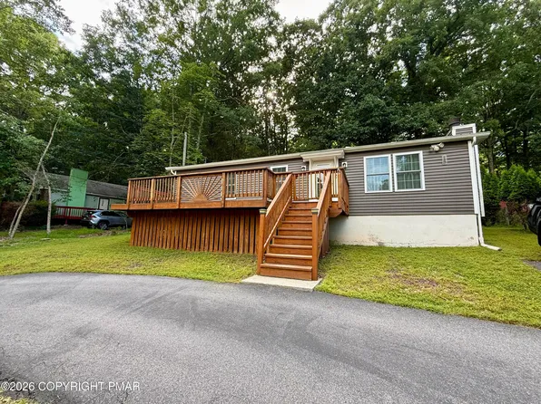 15 Gail Dr, White Haven, PA 18661