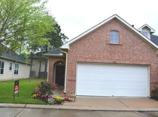 909 Sweet Pine Dr, Katy, TX 77450