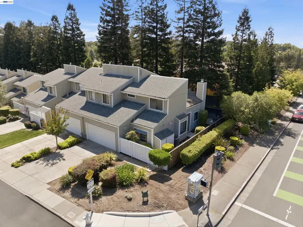 5311 San Simeon Pl, Castro Valley, CA 94552