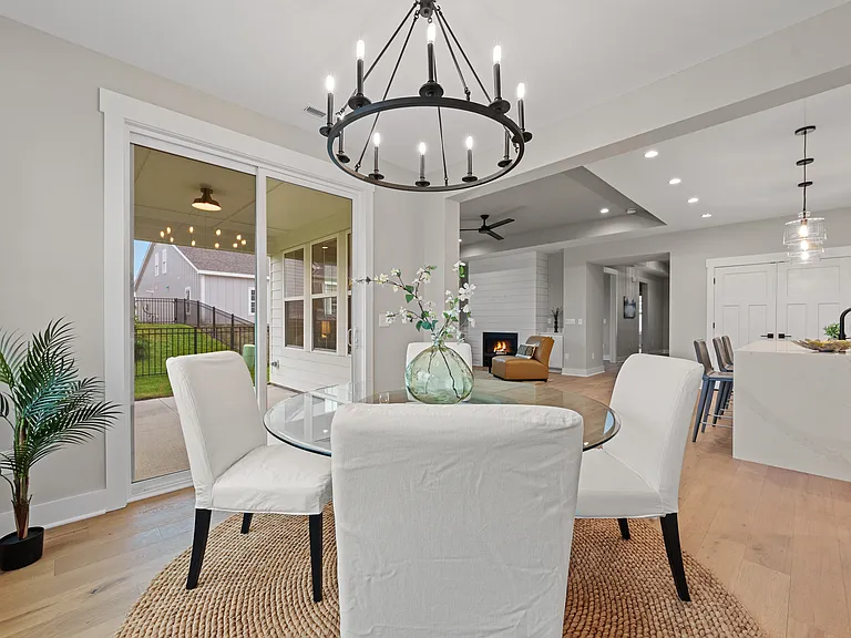 8866 Coe Dr — Photo 20
