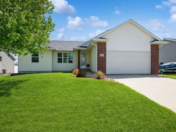 2405 Tamerac Dr, Marion, IA 52302