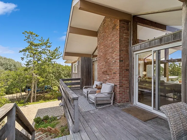 323 Marine Blvd — Photo 38