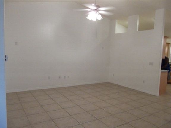 2nd image of 73 Lynbrook Dr