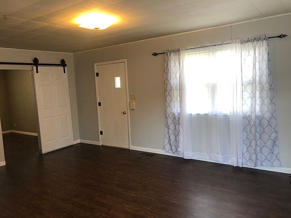5th image of 318 N C St