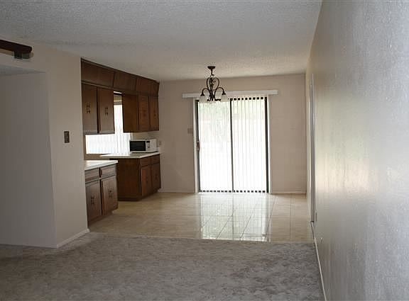 3rd image of 1307 W Bonita Dr