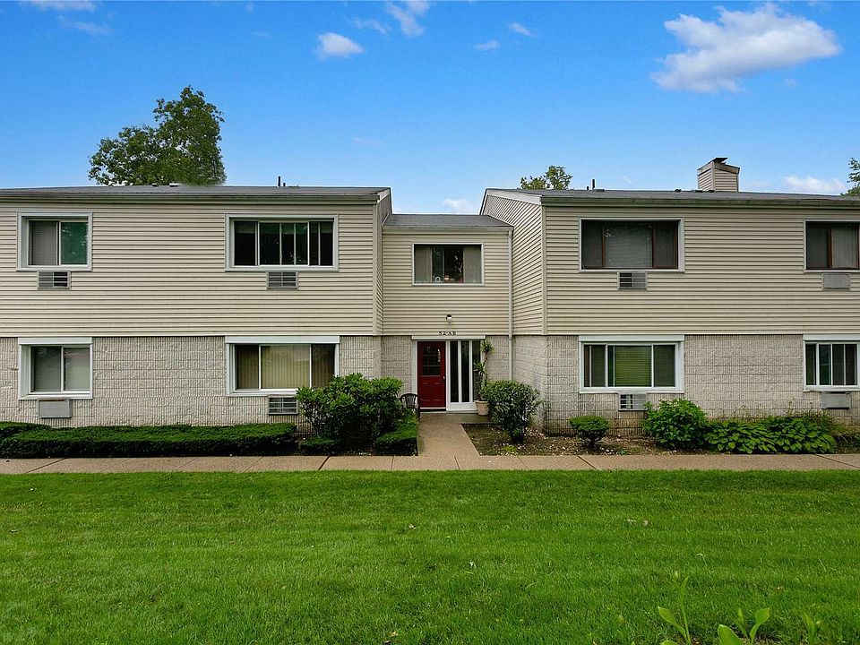 52 Richmond Blvd Ronkonkoma, NY, 11779 Apartments for Rent Zillow