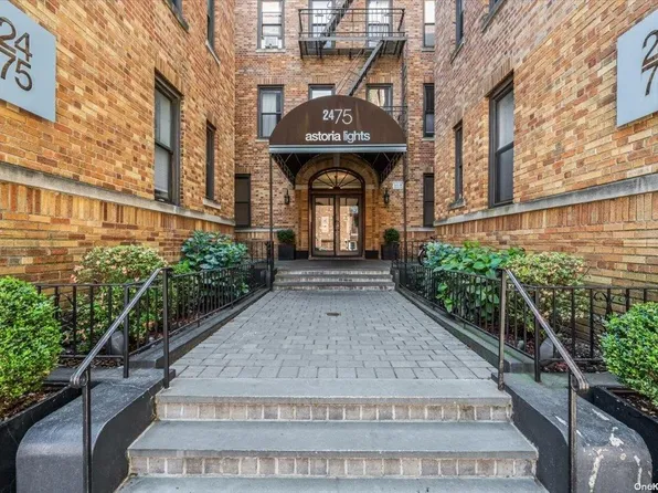24-75 38th Street #5B, Astoria, NY 11103