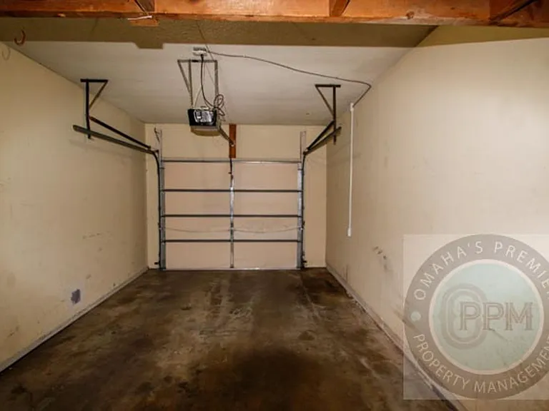 12317 Weir St — Photo 23