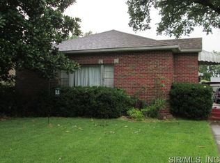 1829 5th St, Madison, IL 62060