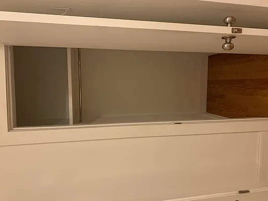 Rented by Flatiron Real Estate Advisors LLC | media 10