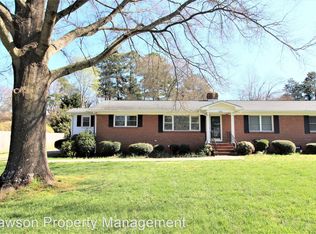 2116 Oakdale Rd, Charlotte, NC 28216