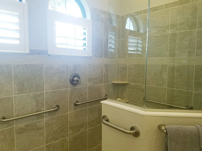 10908 Bullrush Dr — Photo 88