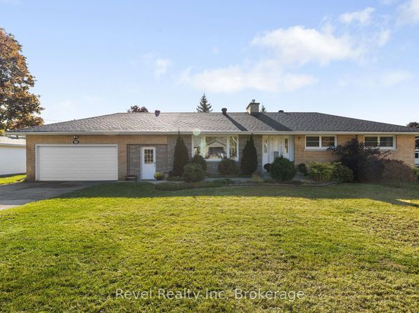 21 John St, Springwater, ON L0L 1P0