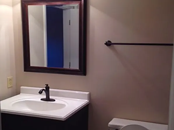 1021 Nicholwood Dr APT 201, Raleigh, NC 27605