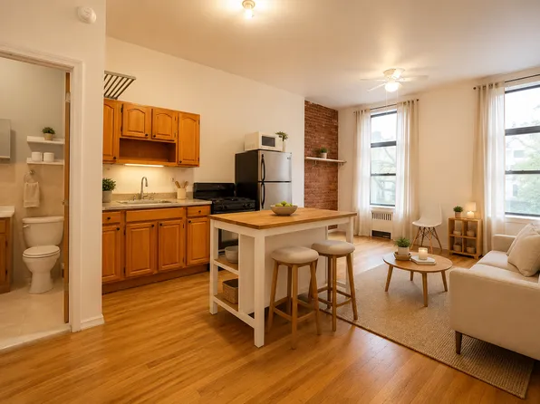 742 Myrtle Avenue image 1 of 9