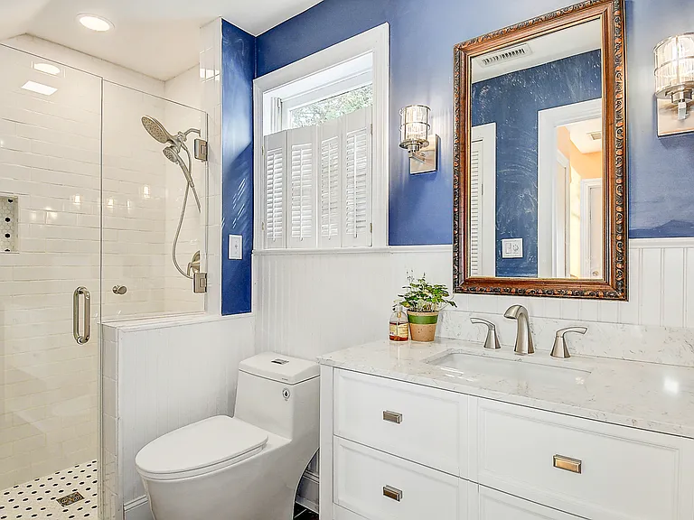 6037 River Road Point — Photo 37