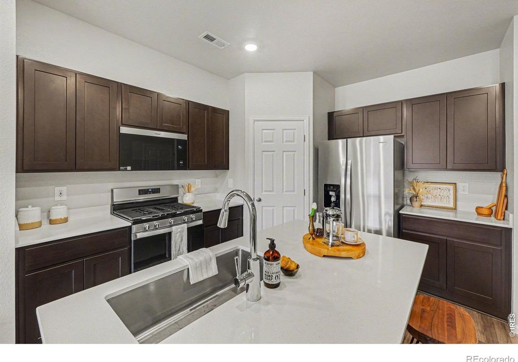1600 Riverplace Drive #3