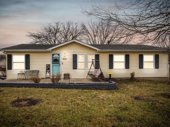 1814 Willow Dr, Pevely, MO 63070