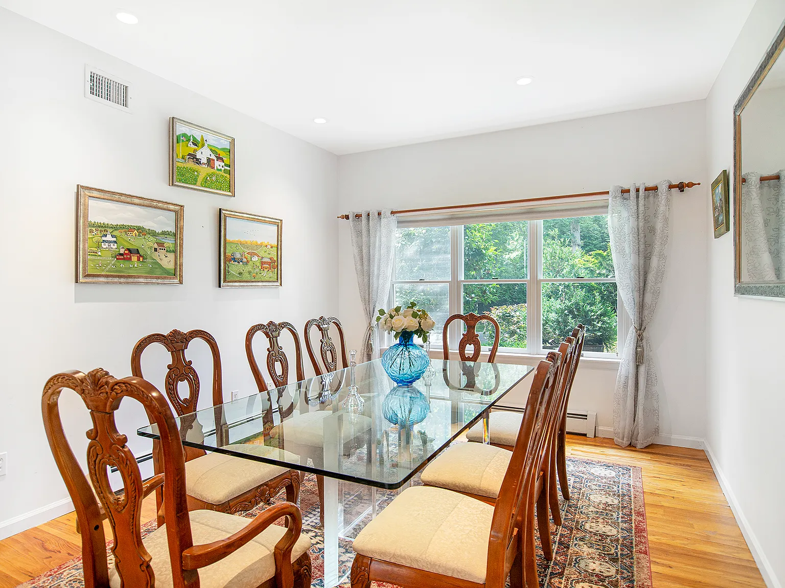 Classic East Hampton Summer Rental - weekly availability — Photo 4