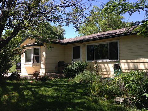 1st image of 2126 W Vine Dr