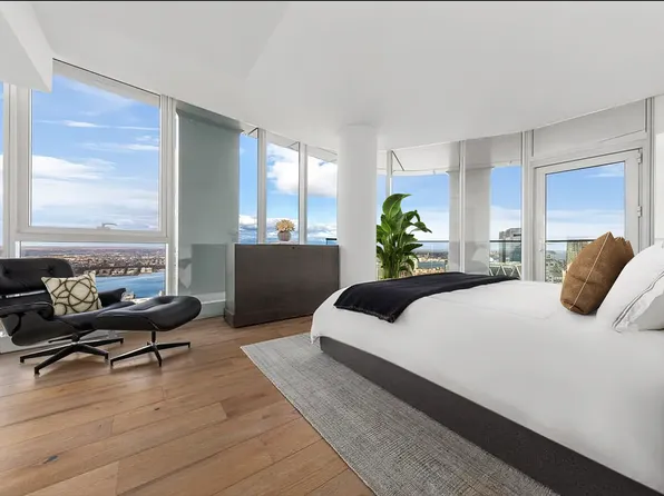 242 West 53rd Street image 6 of 17