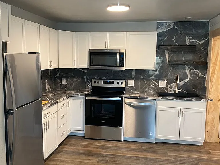 921 Walker Ave — Photo 9