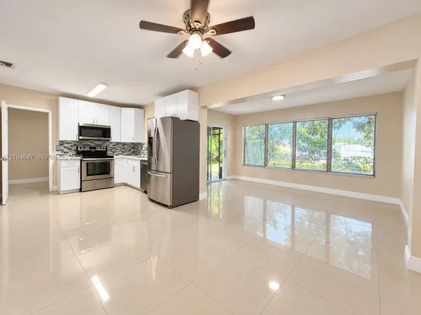 (undisclosed Address), Hollywood, FL 33023