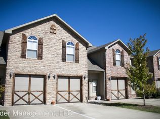 574 N 24th St APT 9D, Rogers, AR 72756