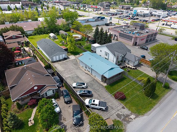 4th image of 133 Quaker Rd