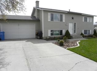 904 Knowles Ln, Logan, UT 84321