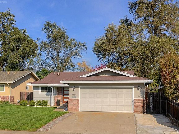 2nd image of 5529 White Fir Way