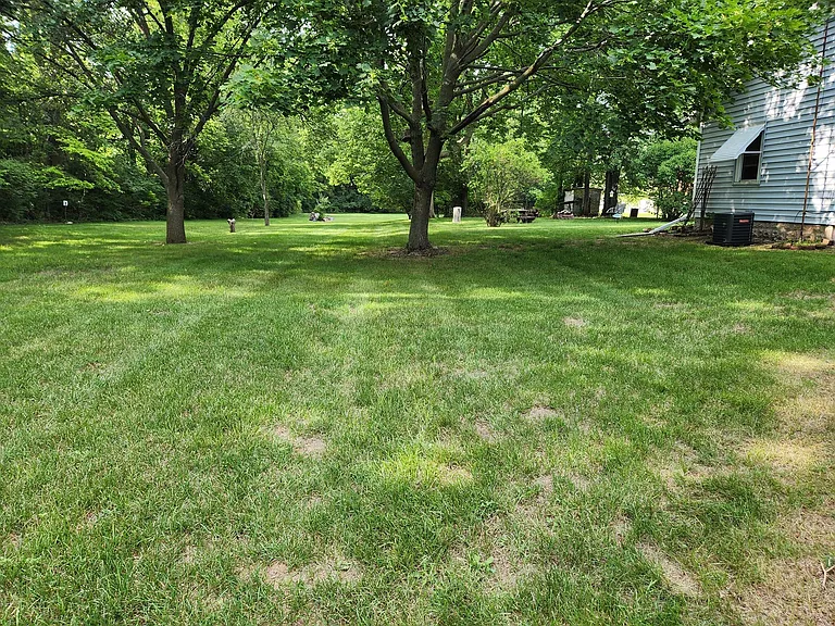 side yard