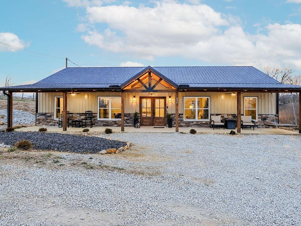 1st image of 636 Camp Ridge Rd