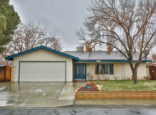 708 S Alvord St, Ridgecrest, CA 93555