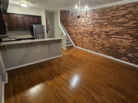 4th image of 1806 N Calvert St #2