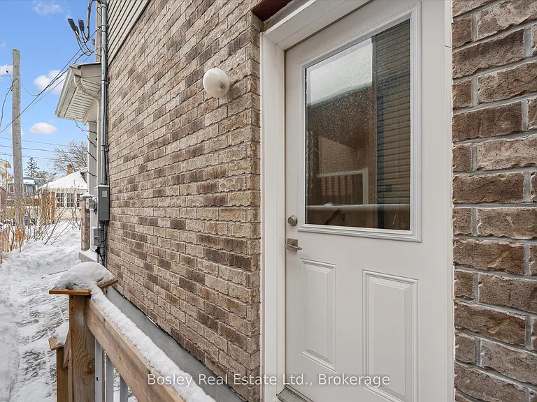 24 Menzie Ave #B — Photo 5