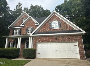 4909 Long Point Ct, Raleigh, NC 27604