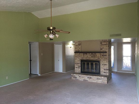 4th image of 333 E Crossland Blvd