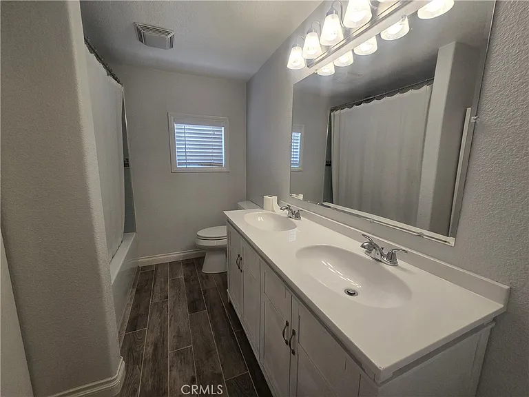 3597 Pedley Ave — Photo 7