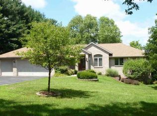 7058 Manchester Rd, South Beloit, IL 61080